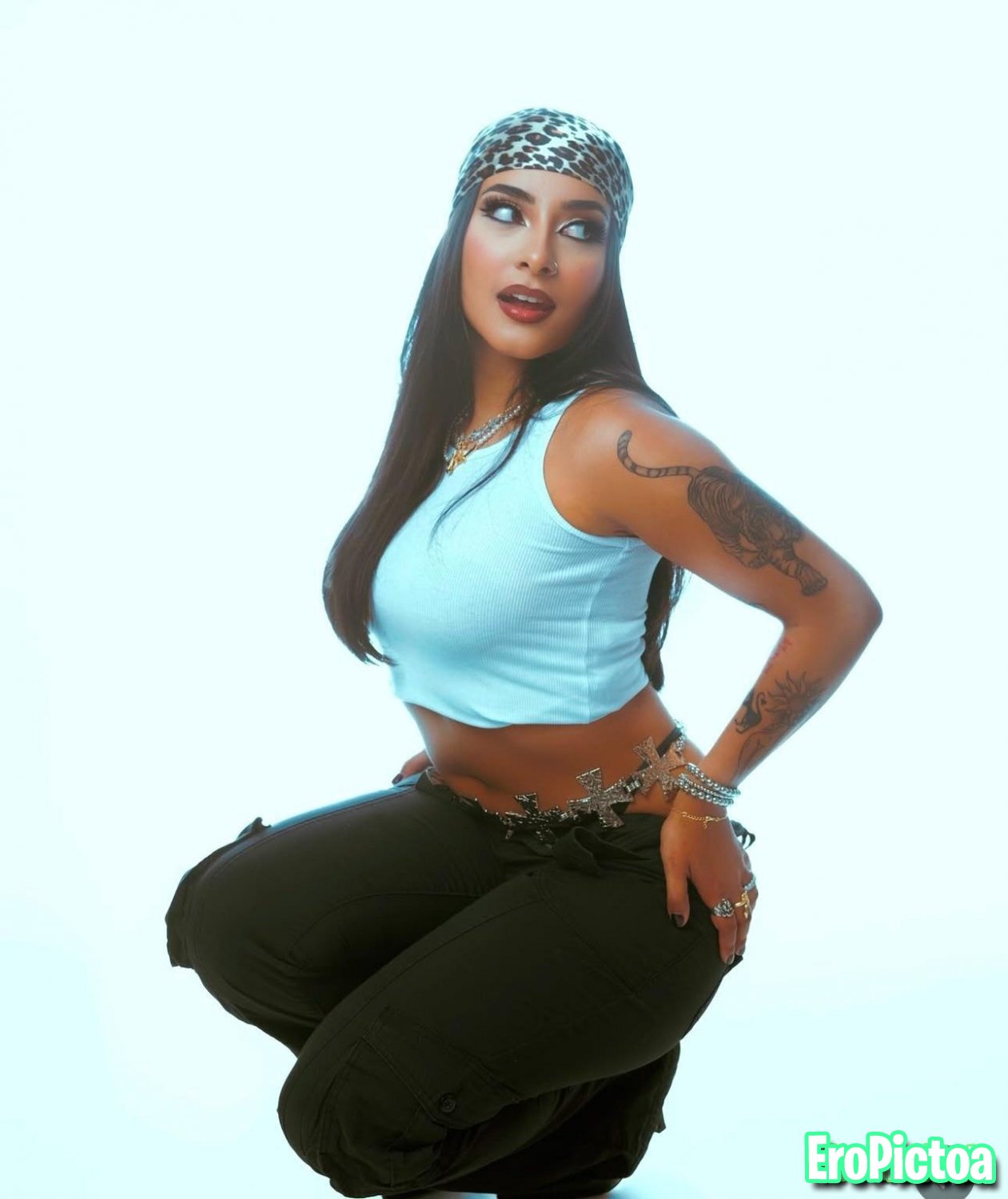 Goon for korayma photo featuring Goon