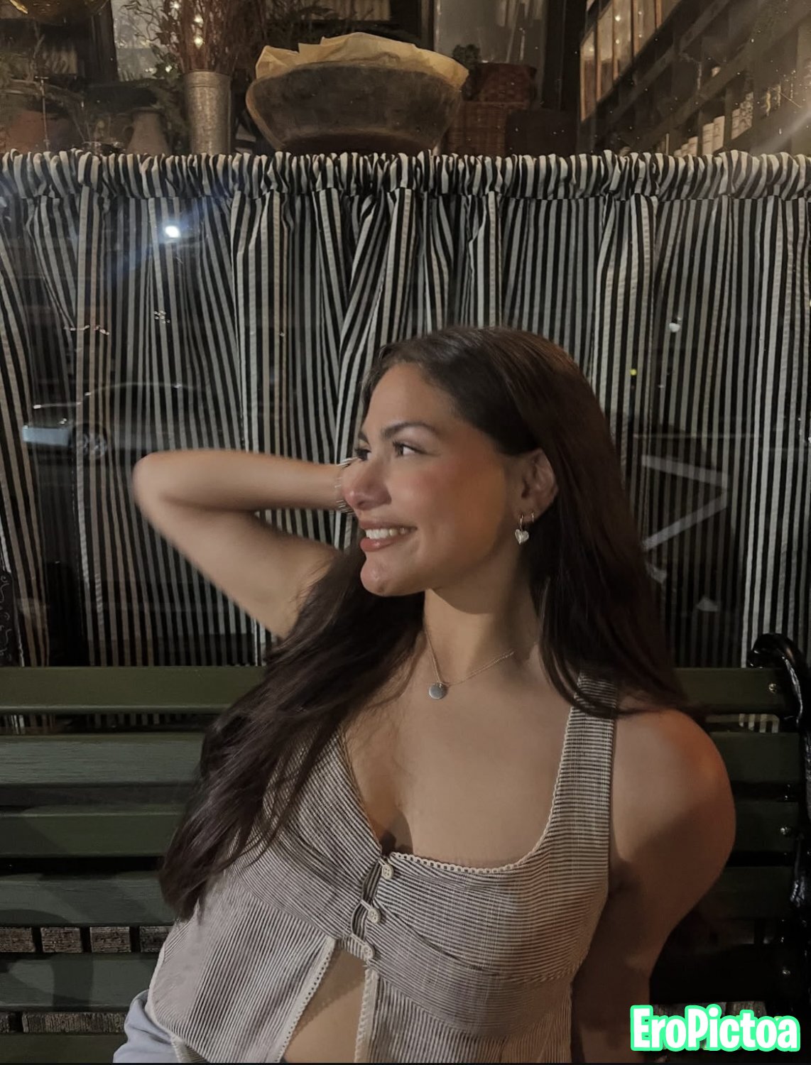Goon to her photo featuring sexy - Part 20