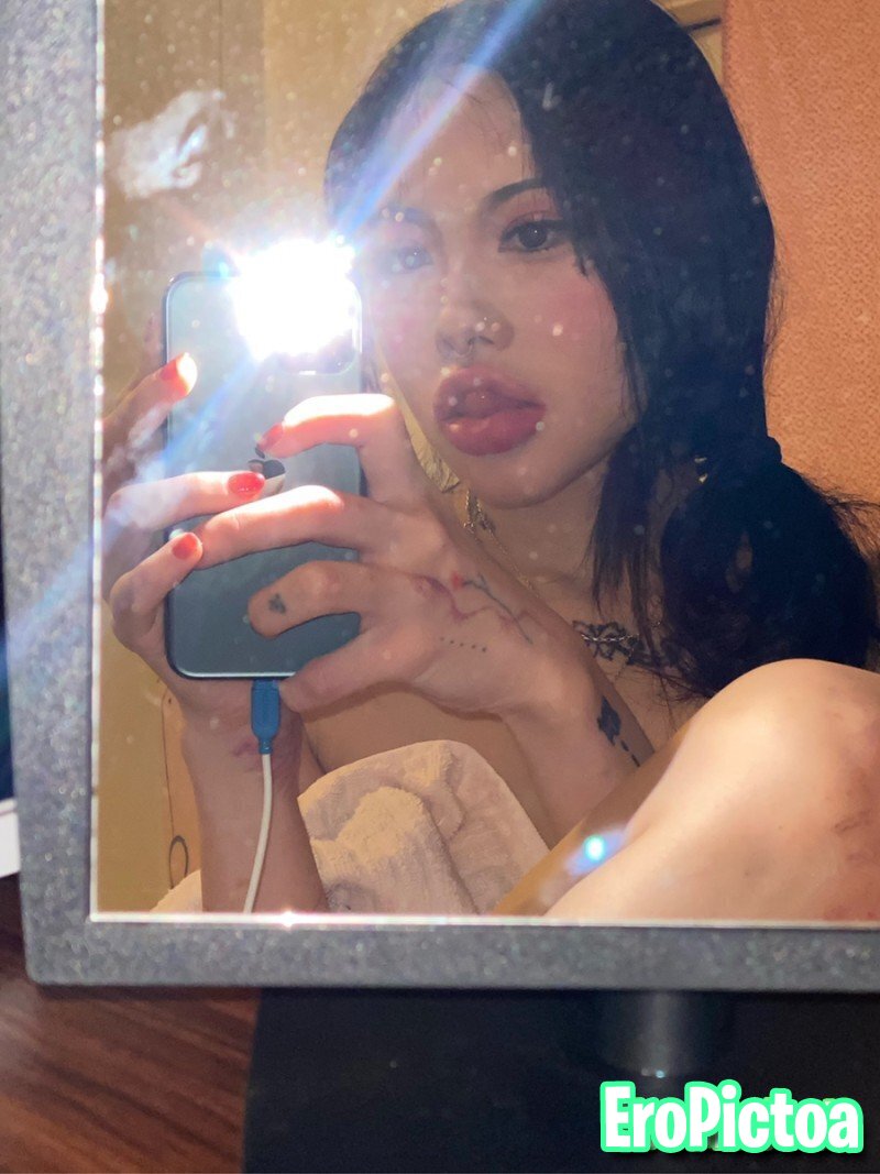 Korean DSL Goon Fuel photo featuring big lips - Part 6