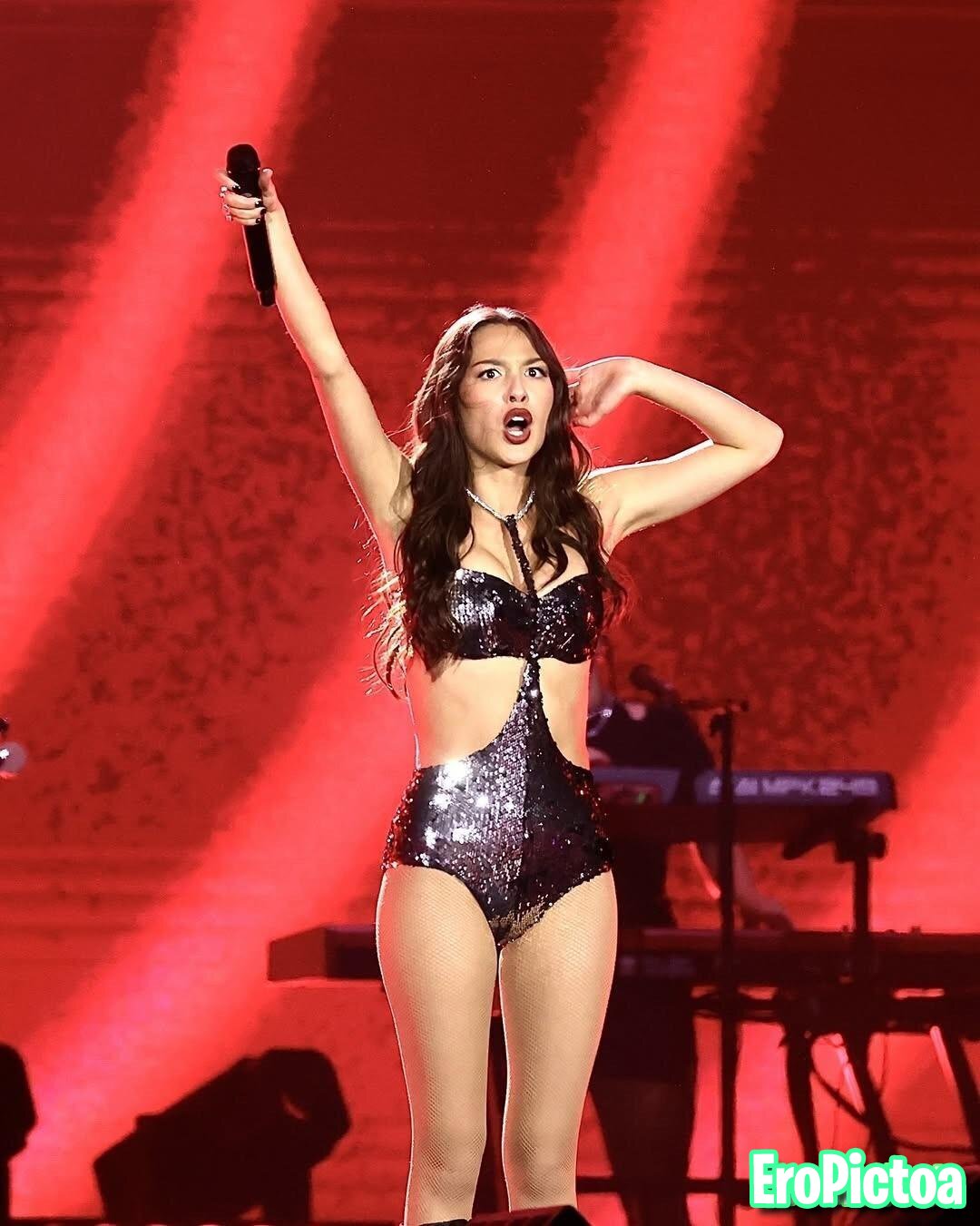 Olivia Rodrigo goon photo featuring Trade - Part 4