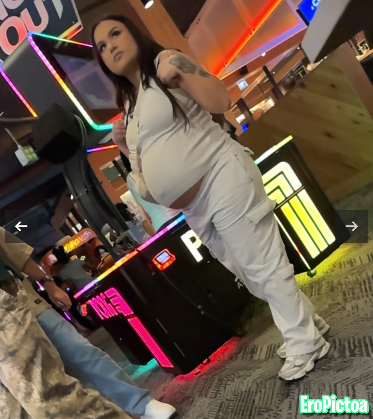 Gooning to Preggos 03 photo
