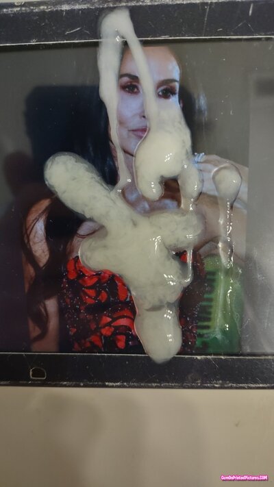 Thumbnail for Beautiful Mommy demi moore horny gooning cum tribute facial~ (SOP) (drained)