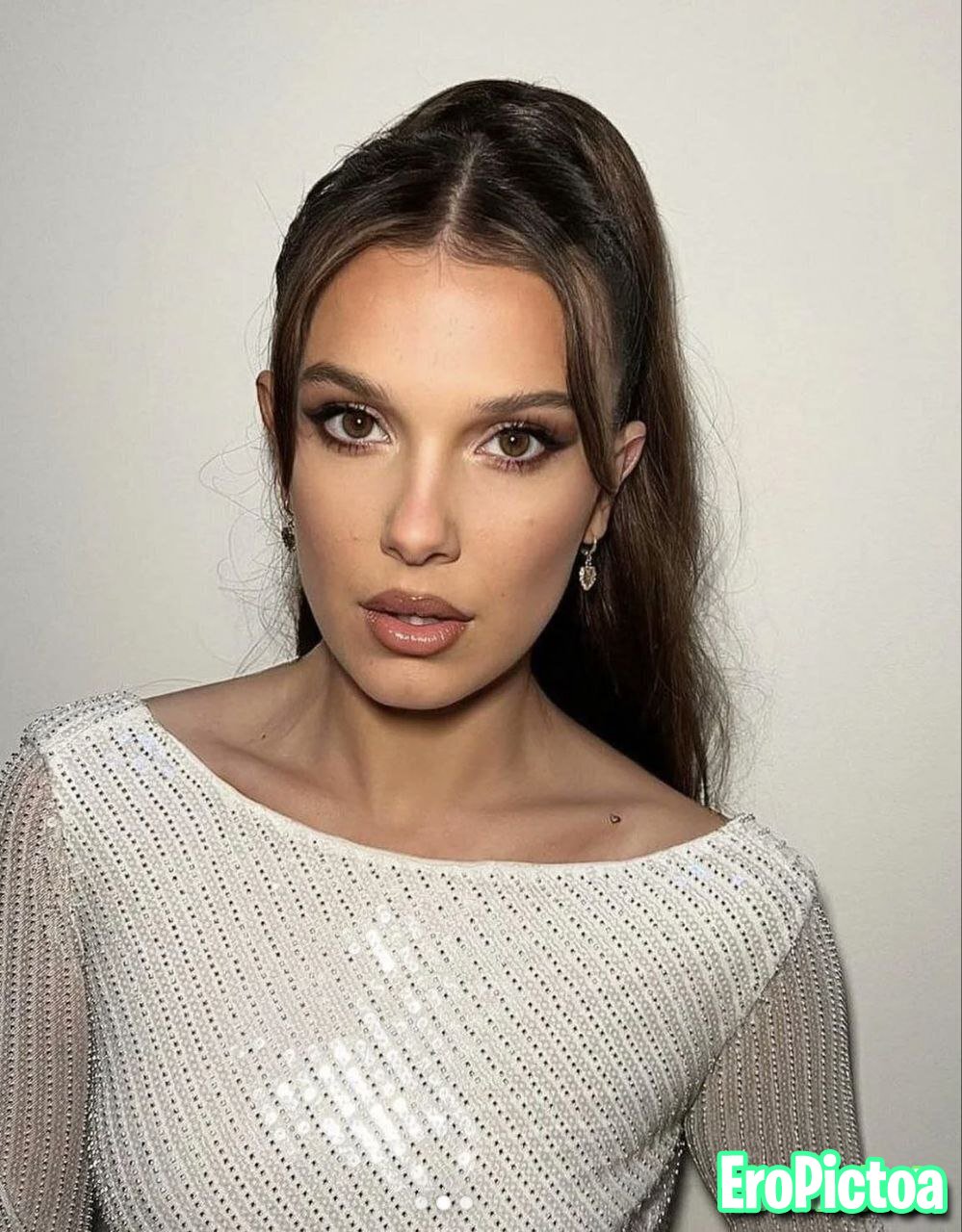 Goon to Millie Bobby Brown photo featuring milliebobbybrown - Part 1