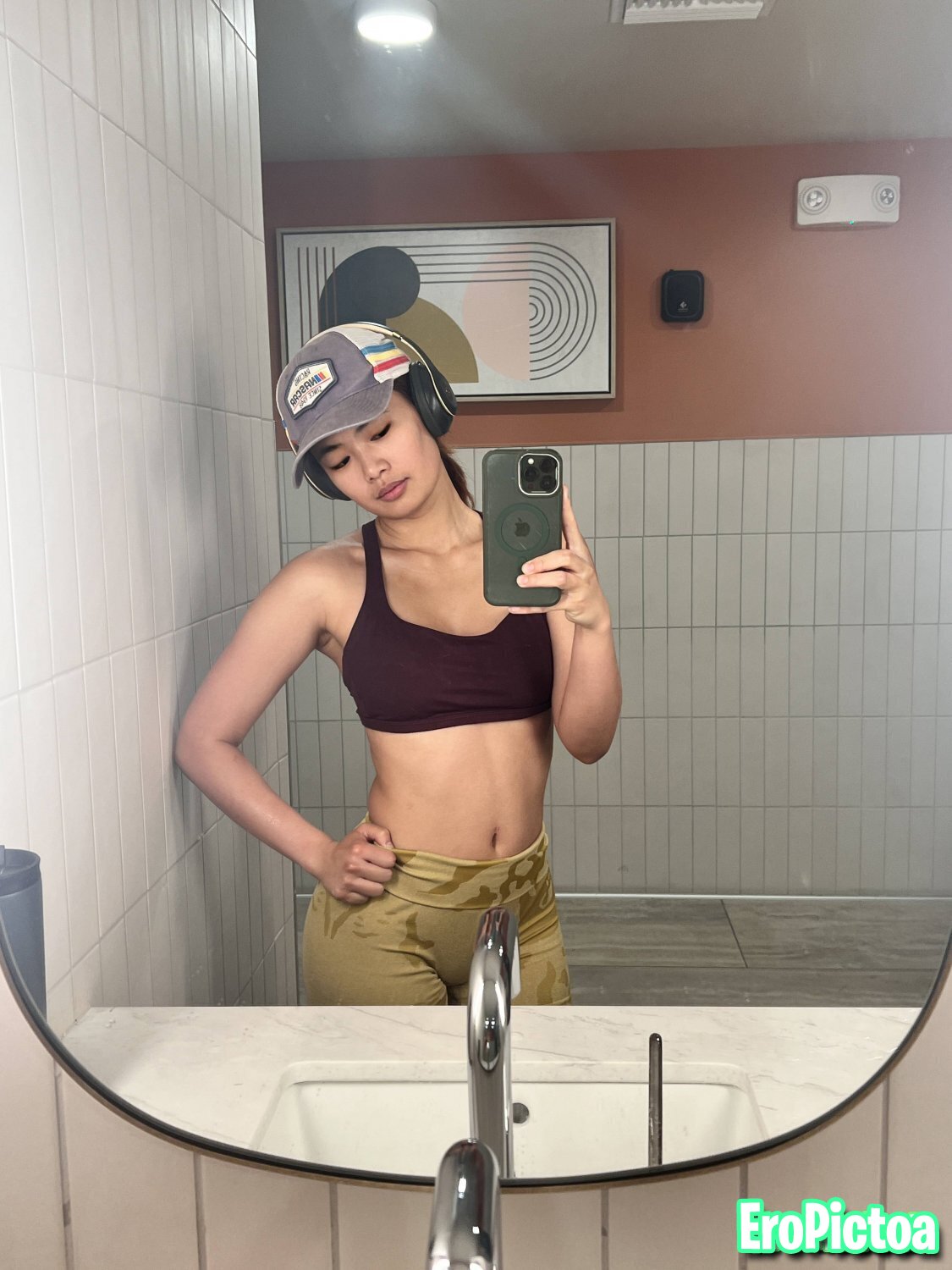 This body’s working overtime photo featuring wild