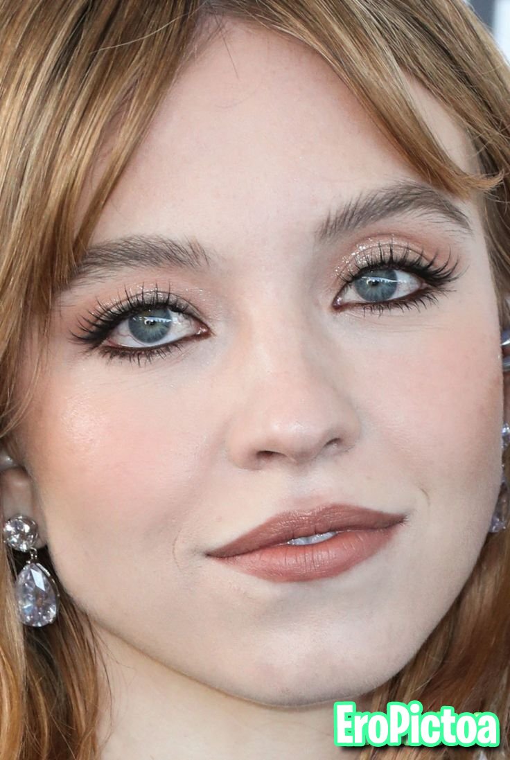 Celebrity Faceporn photo featuring Emily blunt