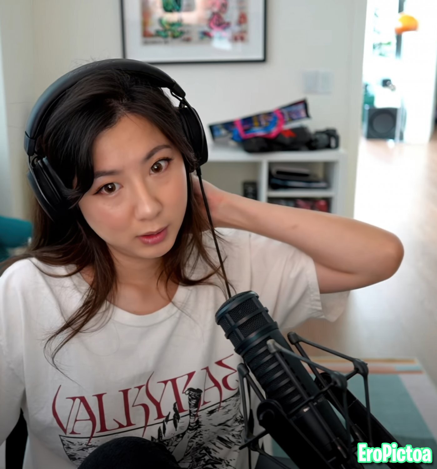 Fuslie [2] photo featuring gamer girl - Part 59