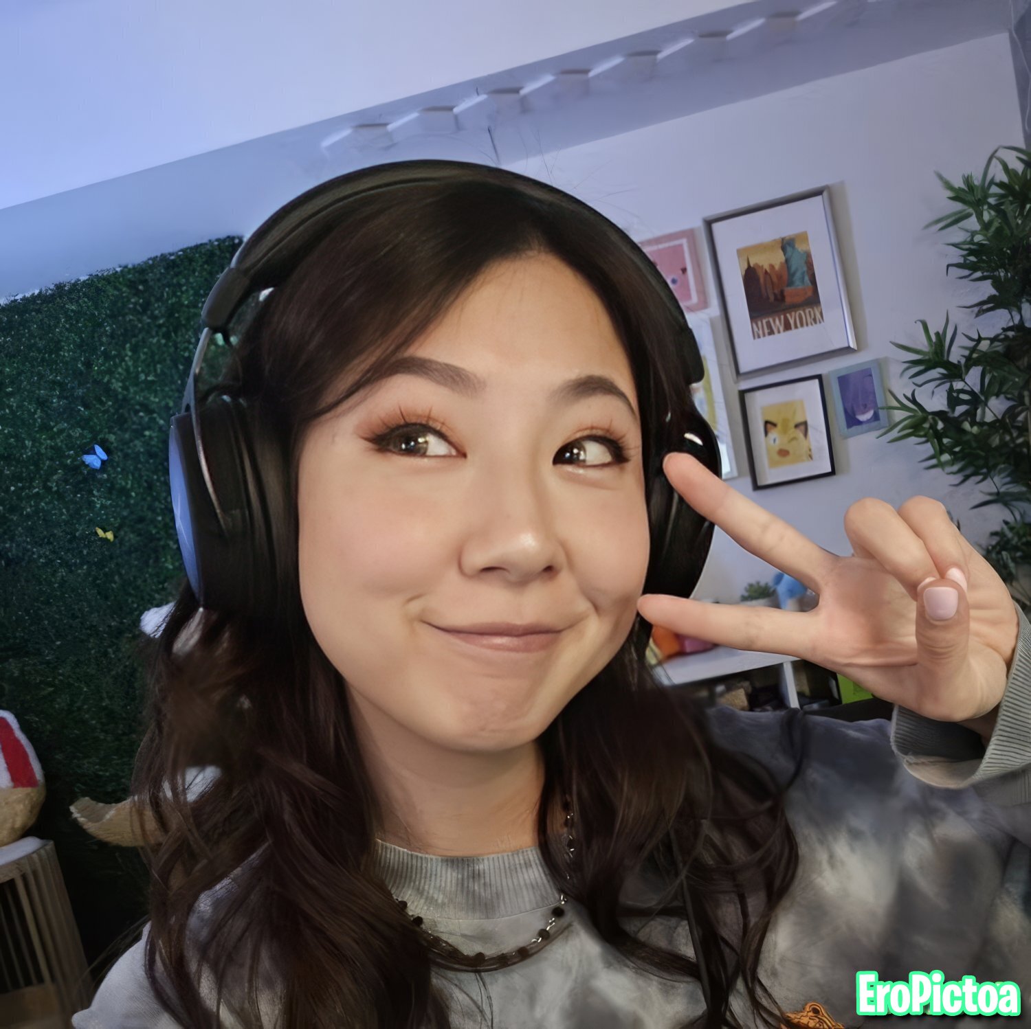 Fuslie photo featuring twitch streamer - Part 30