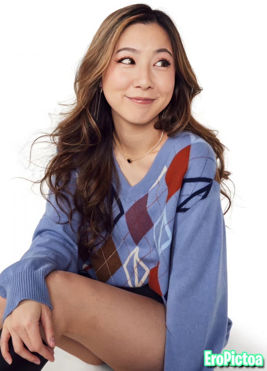 Fuslie photo featuring brunette - Part 33