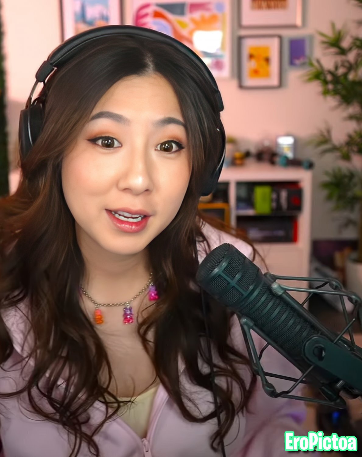 Fuslie photo featuring PRK69420 - Part 80