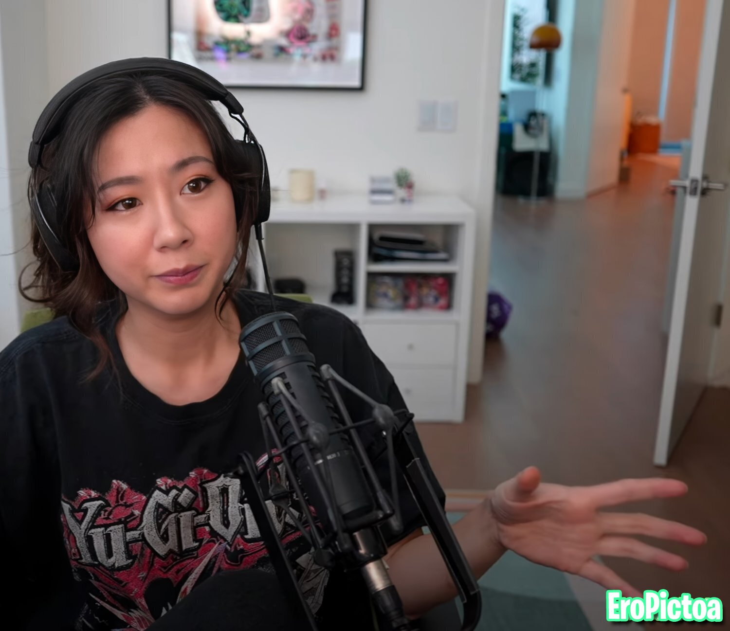 Fuslie [3] photo featuring amateur - Part 1