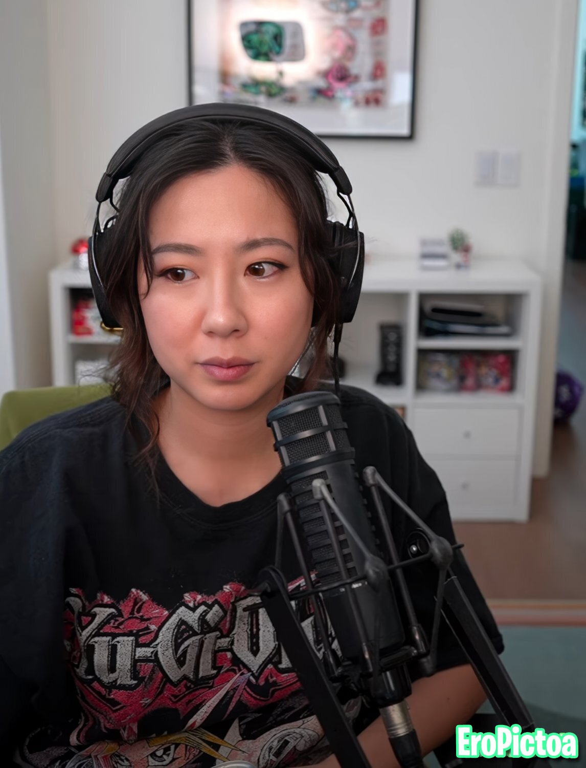 Fuslie [3] photo featuring streamer - Part 11