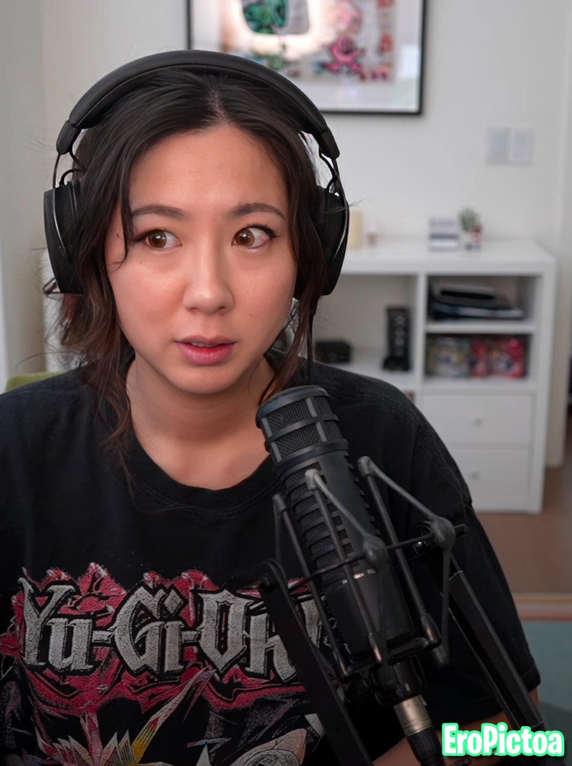 Fuslie [3] photo featuring brunette - Part 20