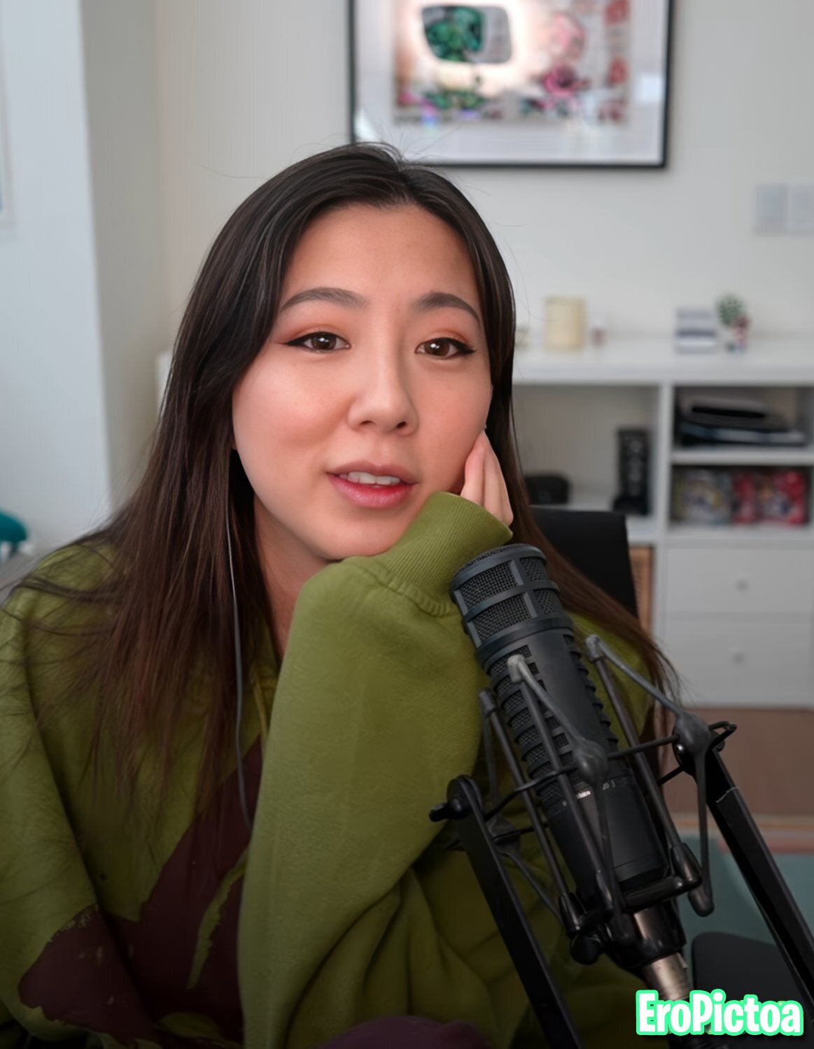 Fuslie [3] photo featuring mixed - Part 7