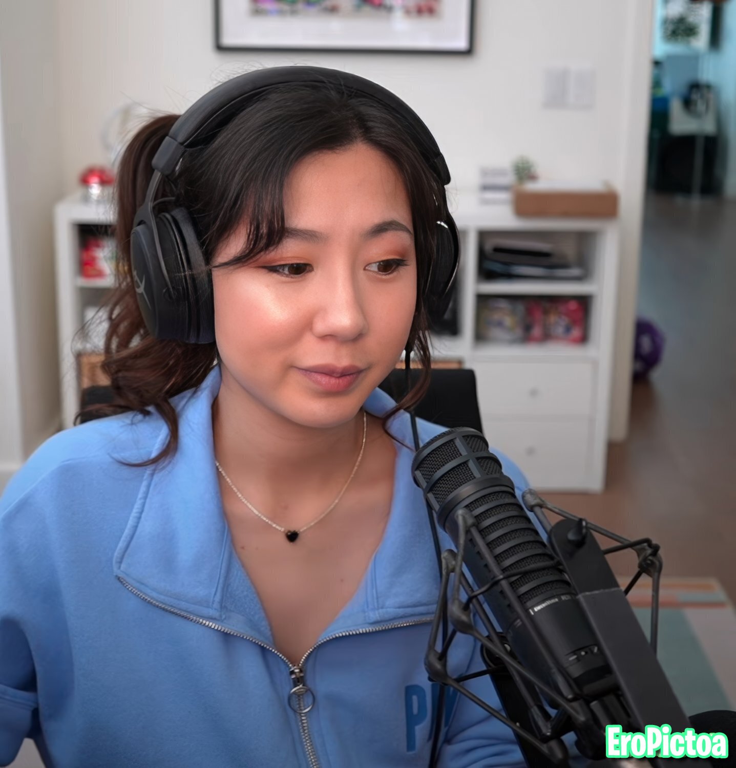 Fuslie [3] photo featuring brunette - Part 56