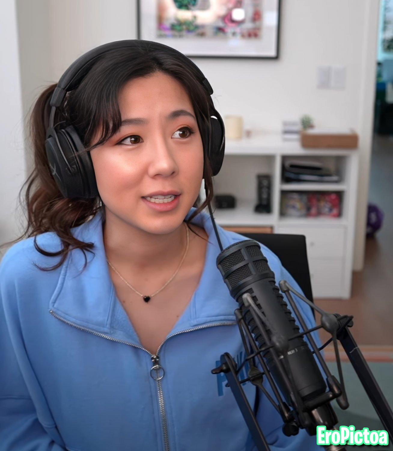 Fuslie [3] photo featuring streamer - Part 65