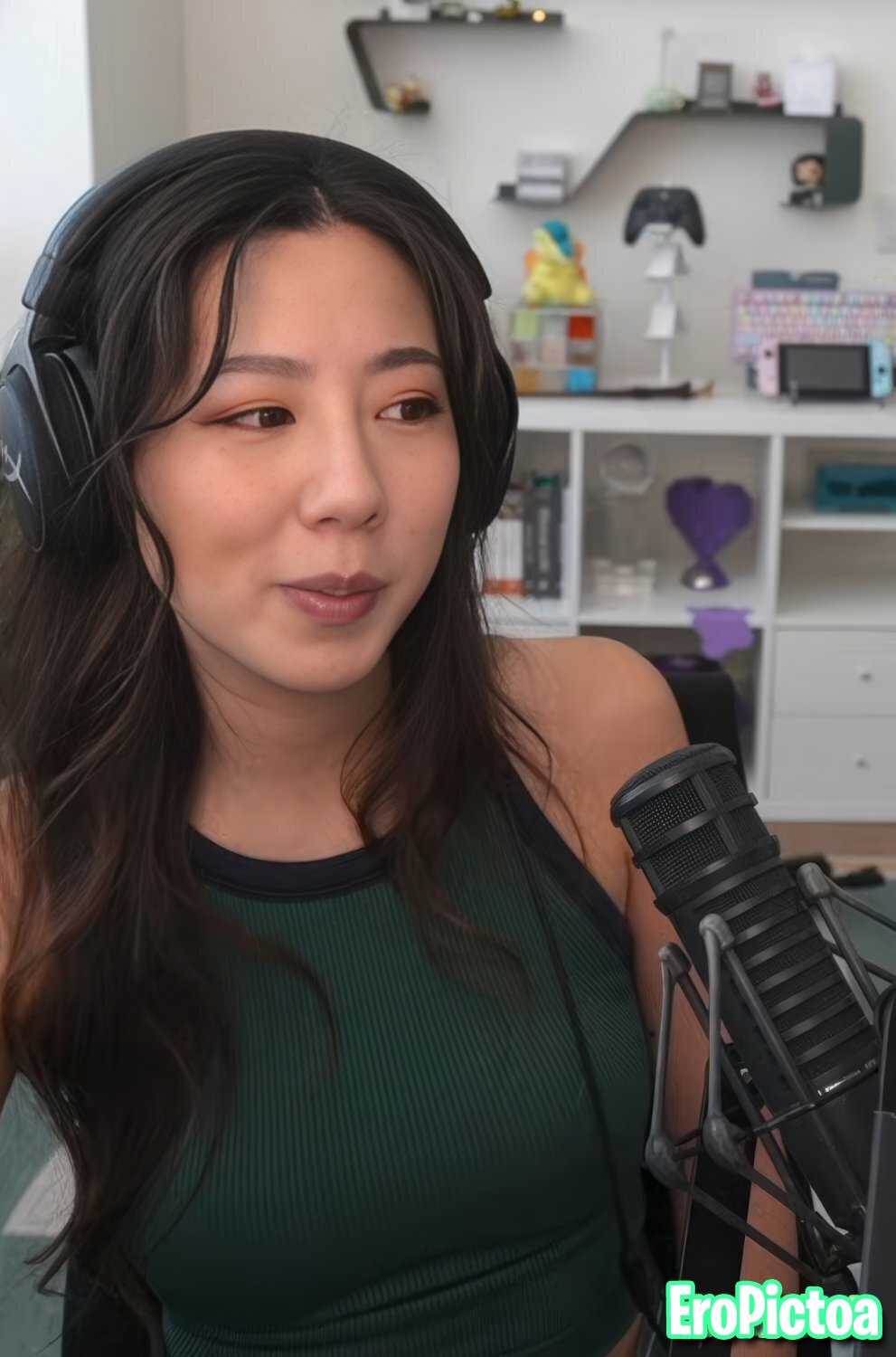Fuslie [12] photo featuring asian - Part 17