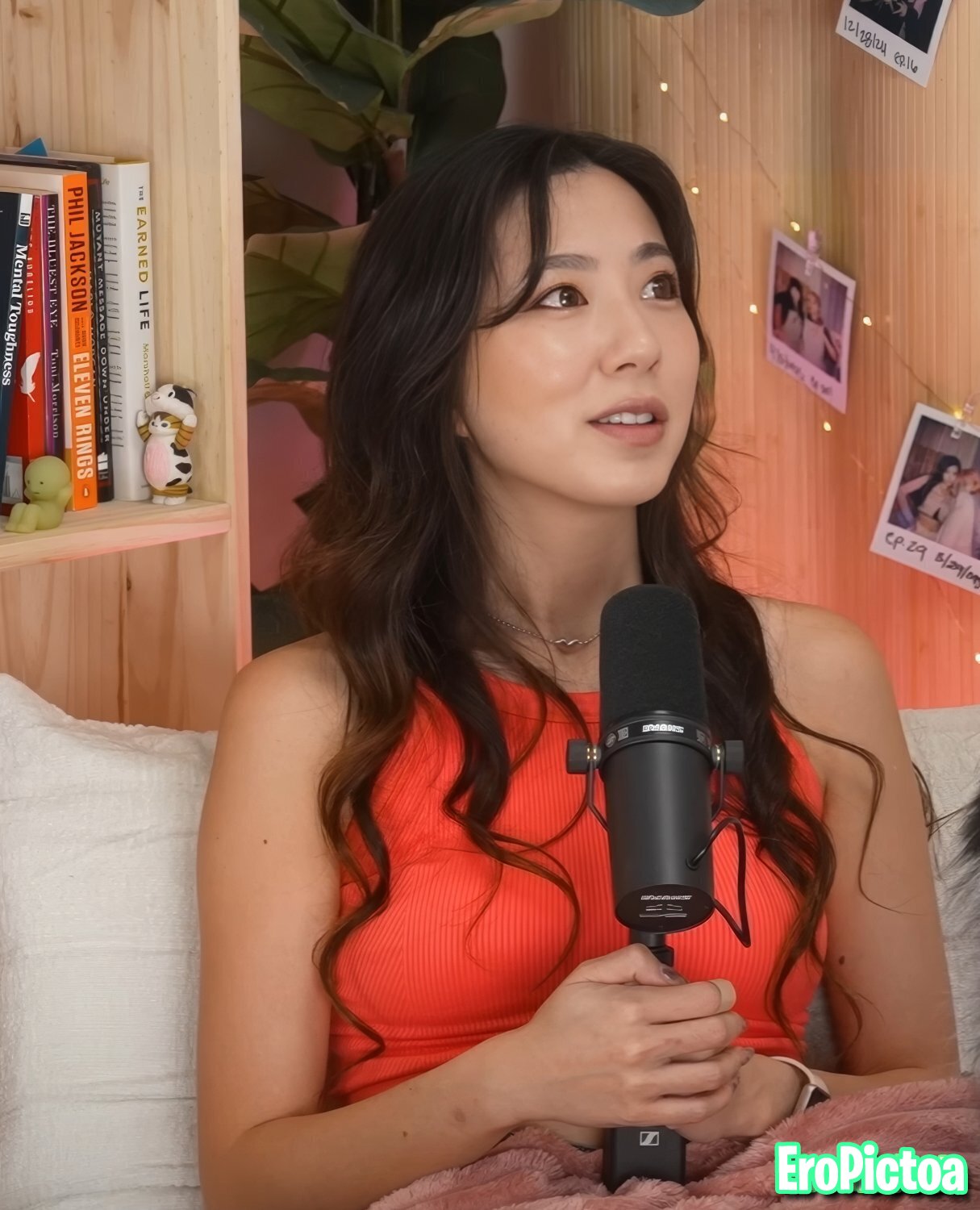 Fuslie [12] photo featuring brunette - Part 57