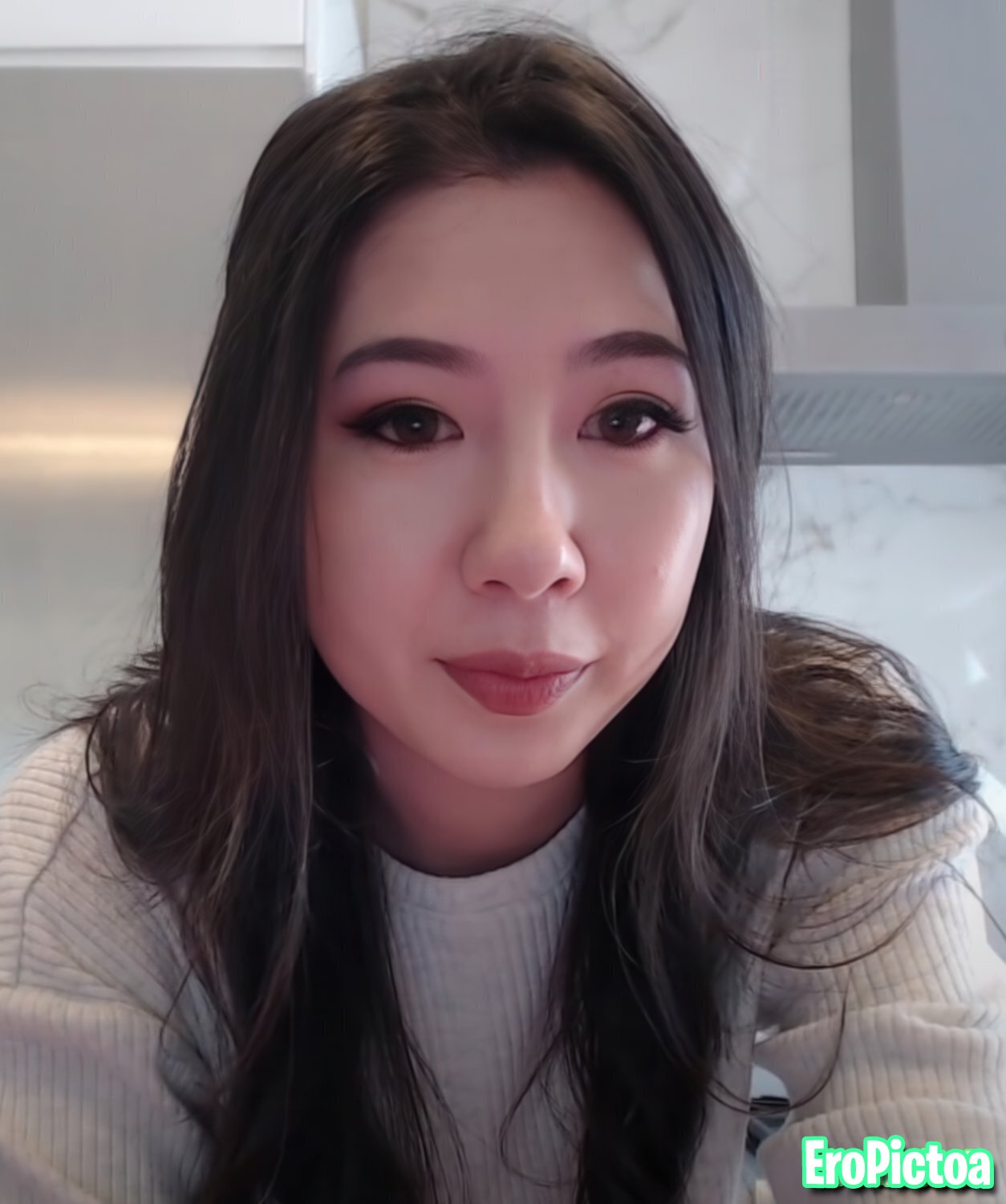 Fuslie [9] photo featuring twitch streamer - Part 30