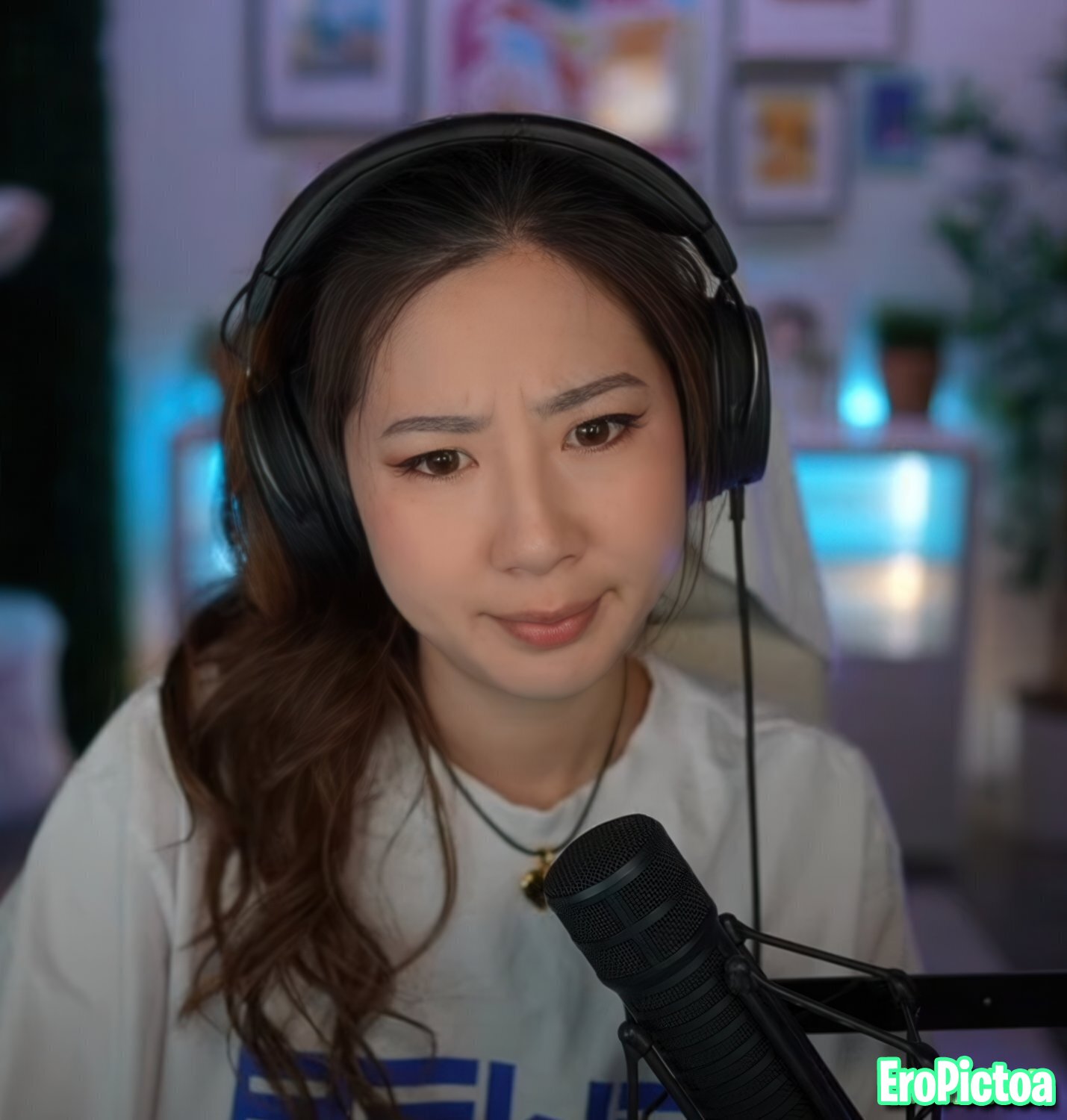Fuslie [9] photo featuring american - Part 42