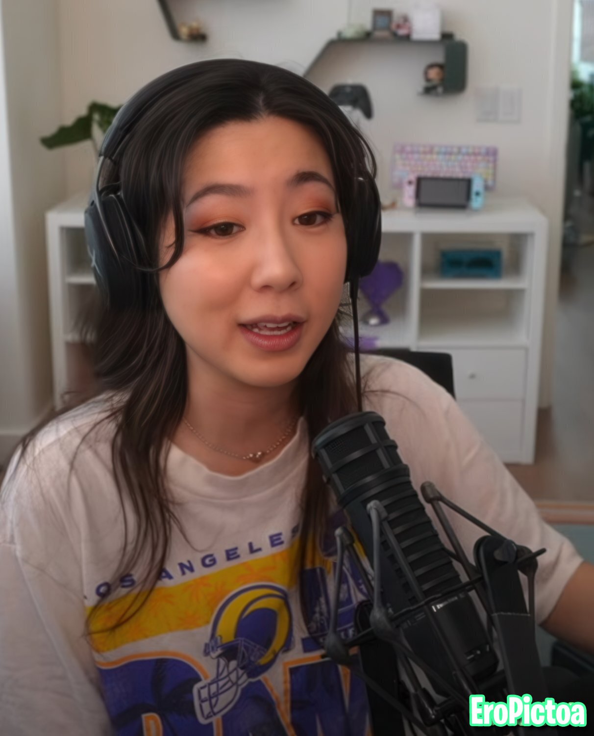 Fuslie [9] photo featuring twitch - Part 48