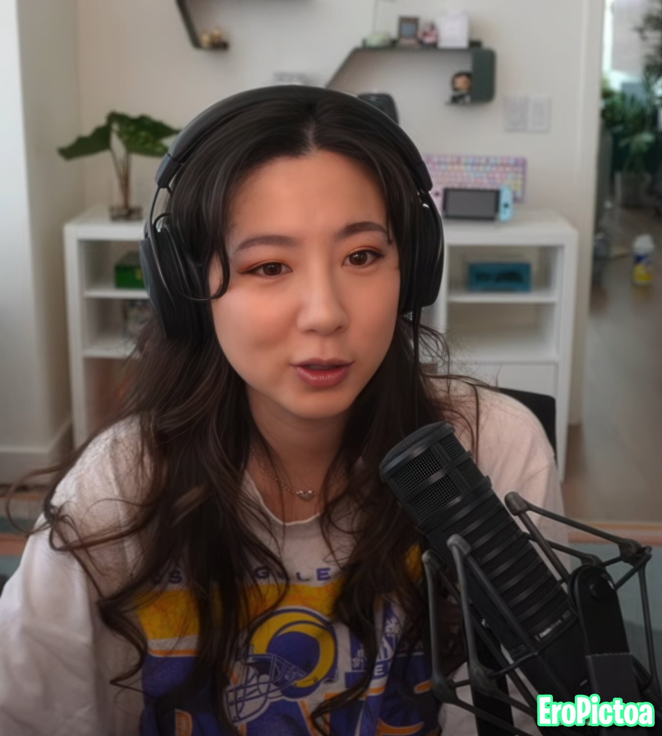 Fuslie [9] photo featuring asian - Part 58