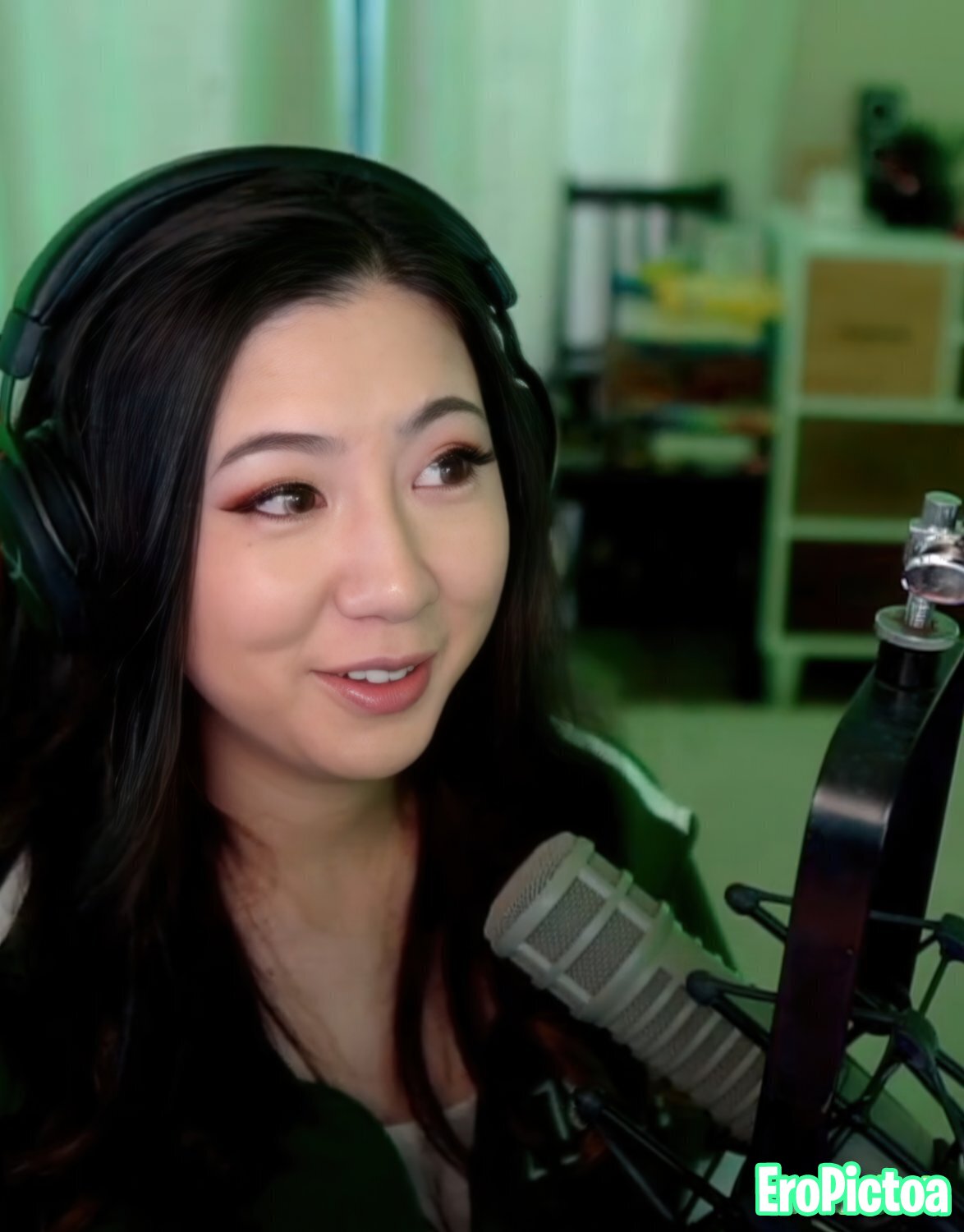 Fuslie [9] photo featuring petite - Part 69