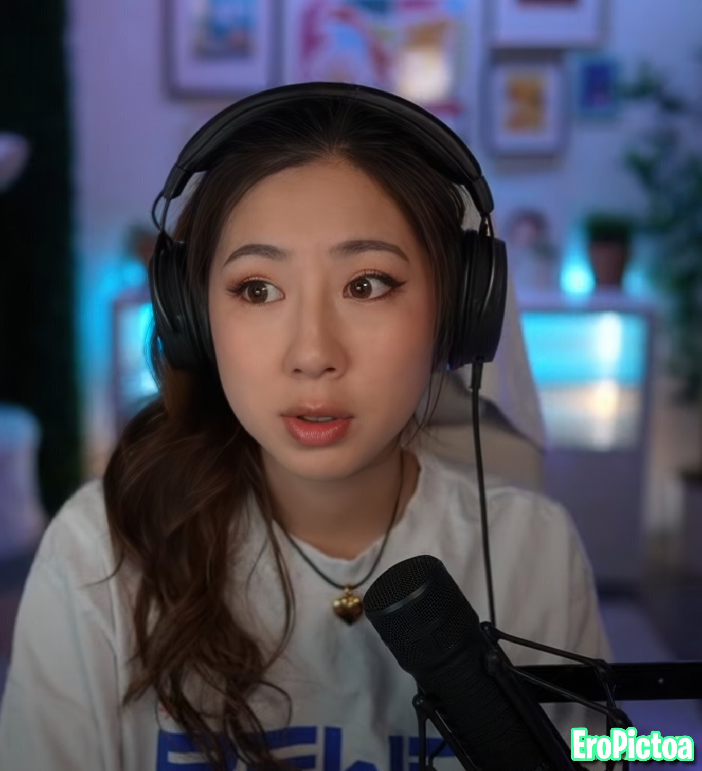 Fuslie [9] photo featuring american - Part 4