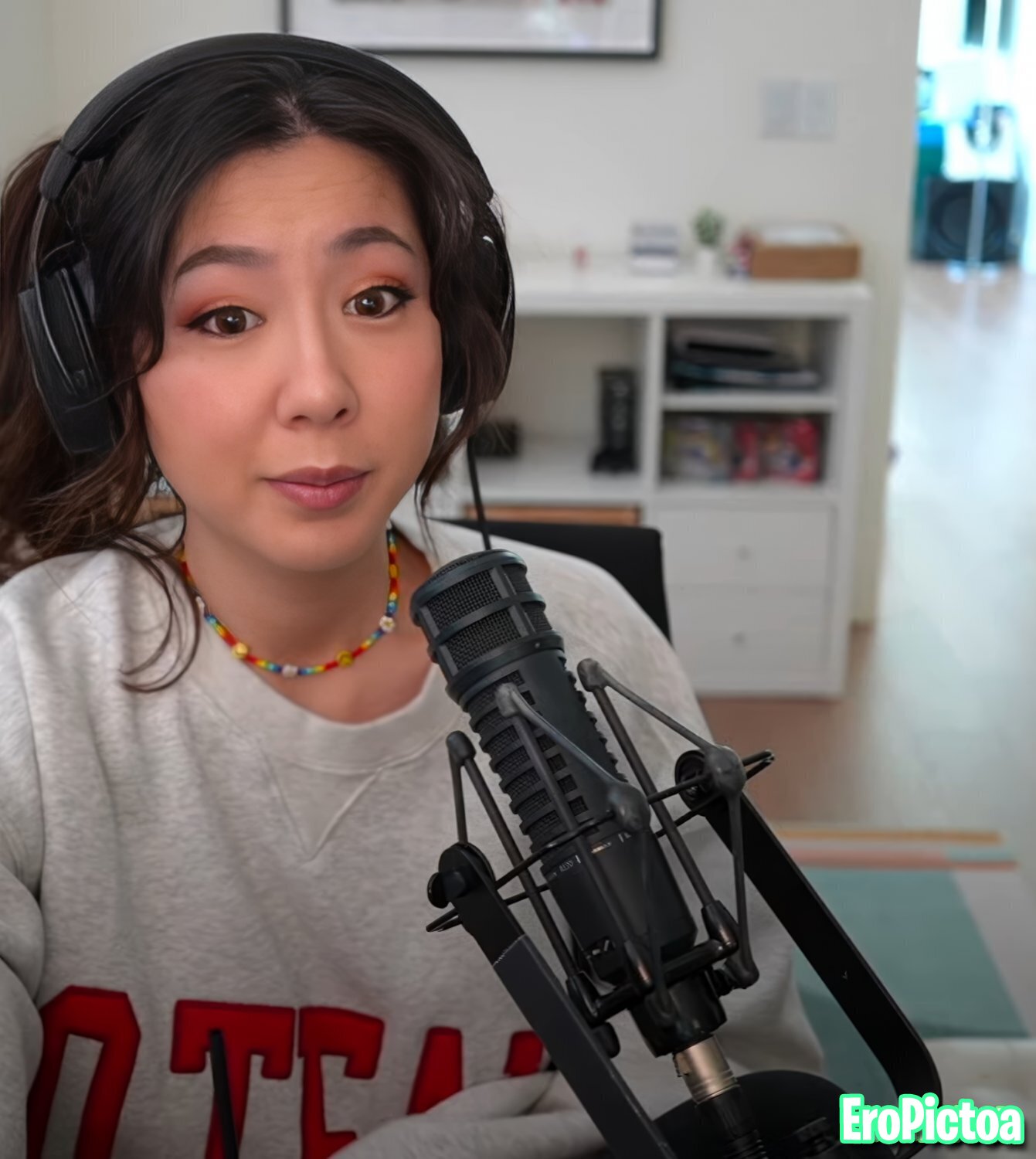 Fuslie [4] photo featuring chinese - Part 19