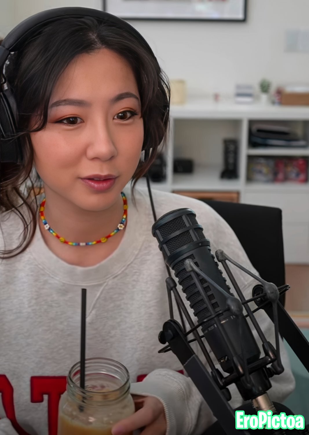 Fuslie [4] photo featuring asian american - Part 2