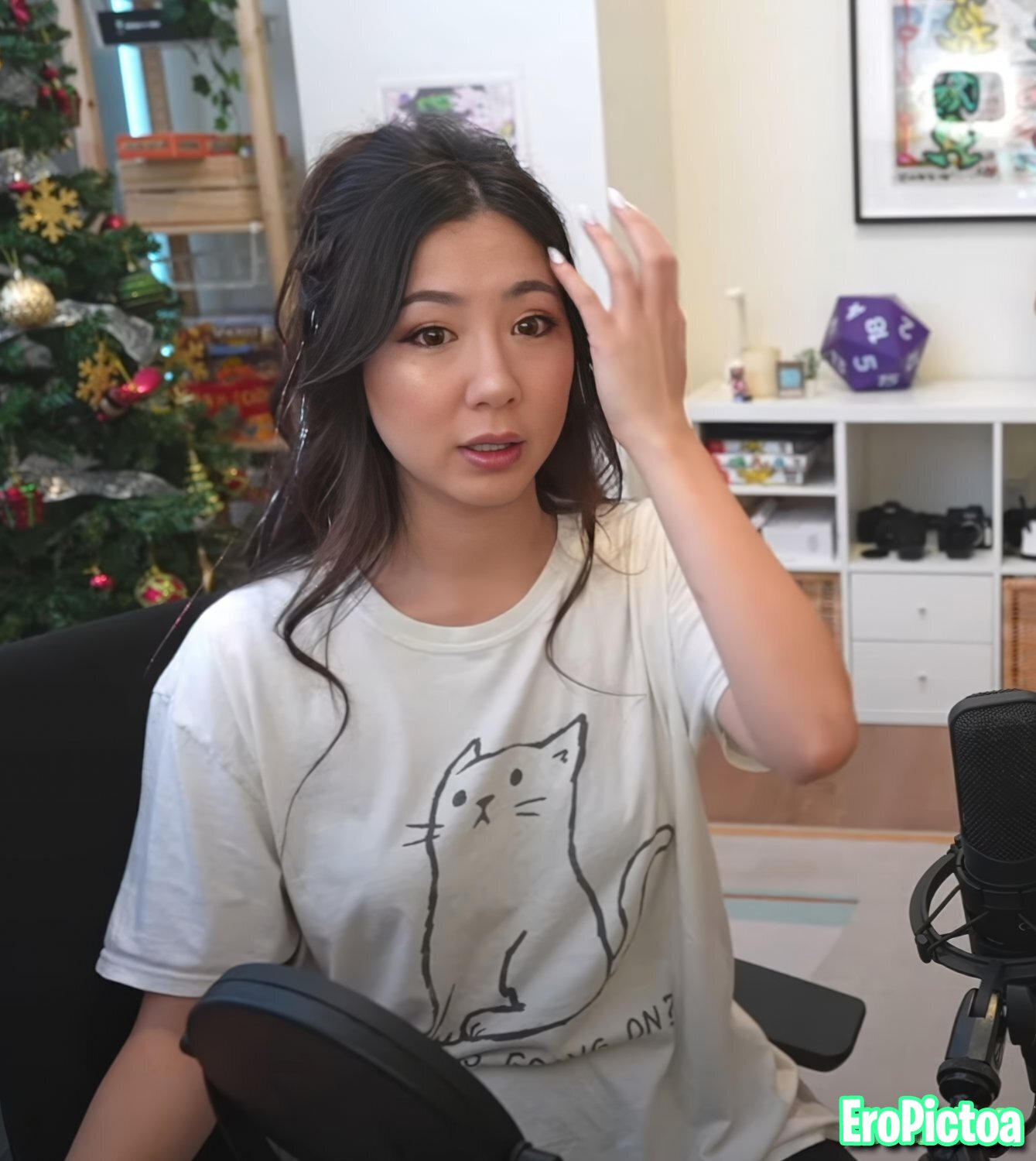 Fuslie [4] photo featuring american - Part 48