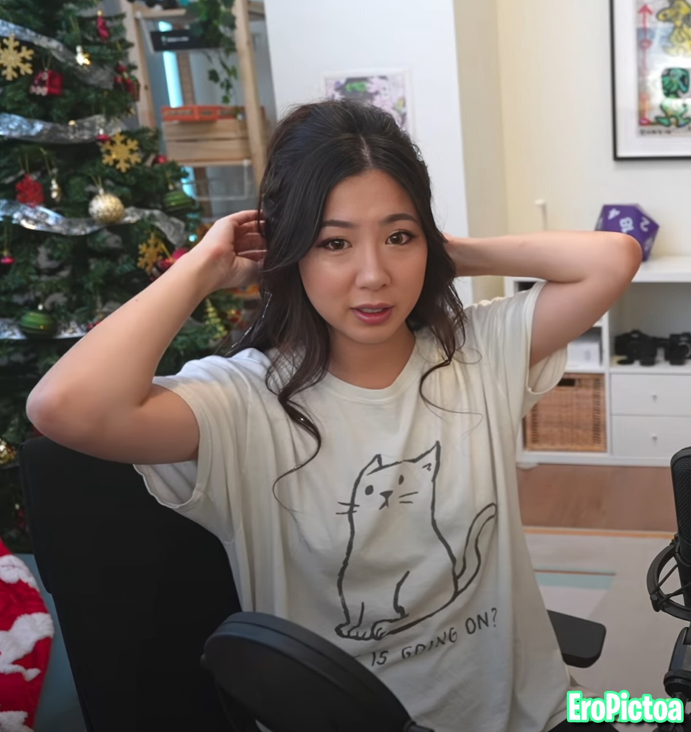 Fuslie [4] photo featuring gamer girl - Part 73