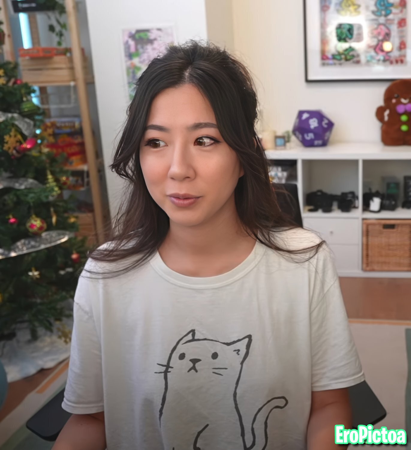 Fuslie [4] photo featuring brunette - Part 80