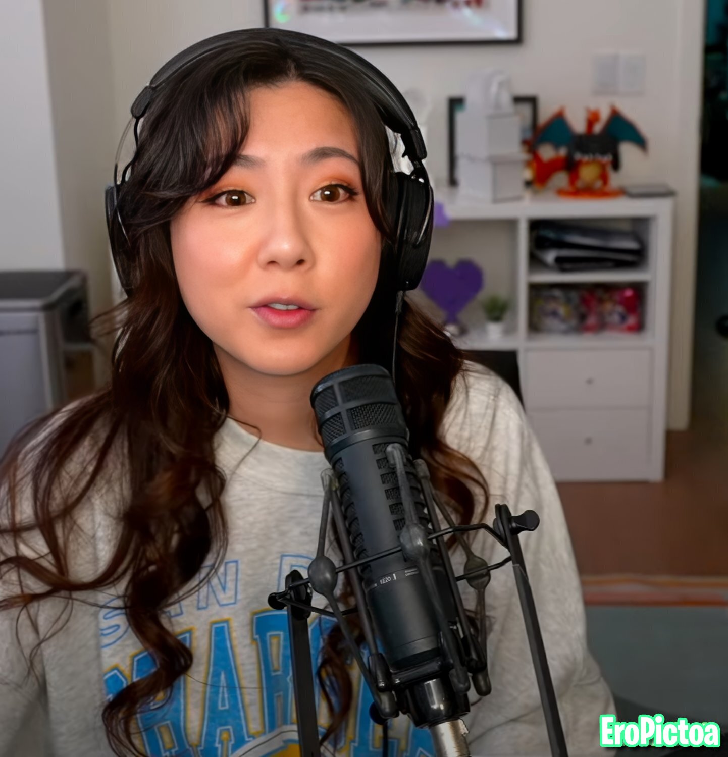 Fuslie [4] photo featuring asian - Part 91