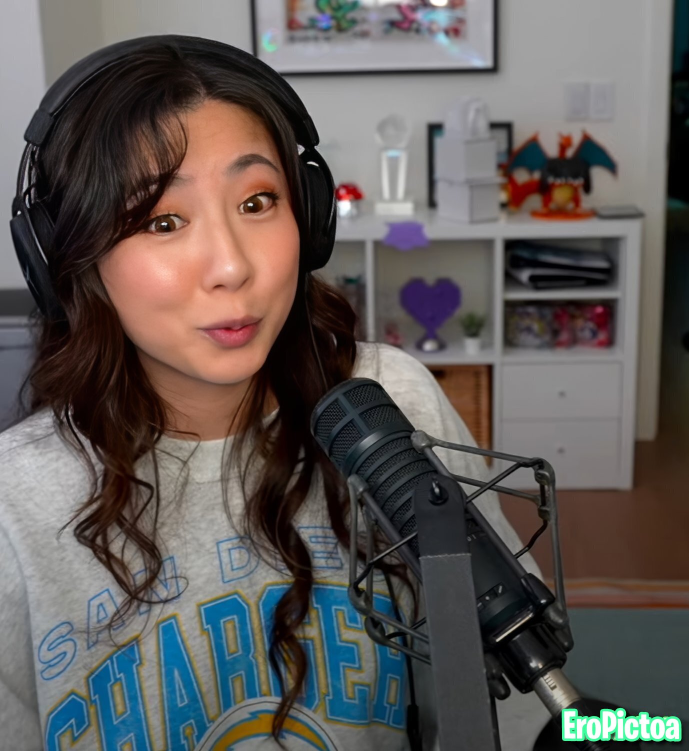 Fuslie [4] photo featuring asian american - Part 92