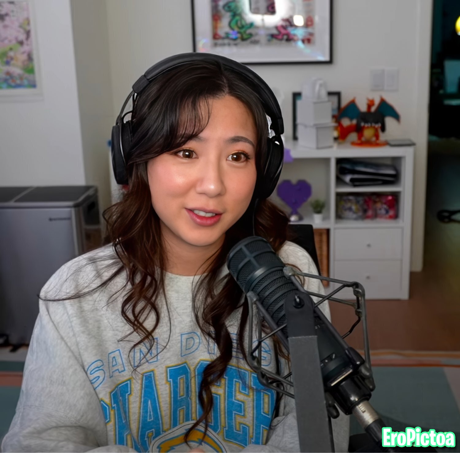 Fuslie [4] photo featuring chinese - Part 94