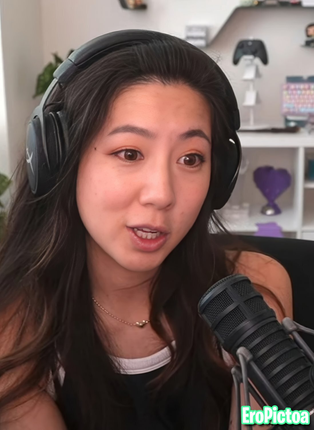 Fuslie [13] photo featuring natural