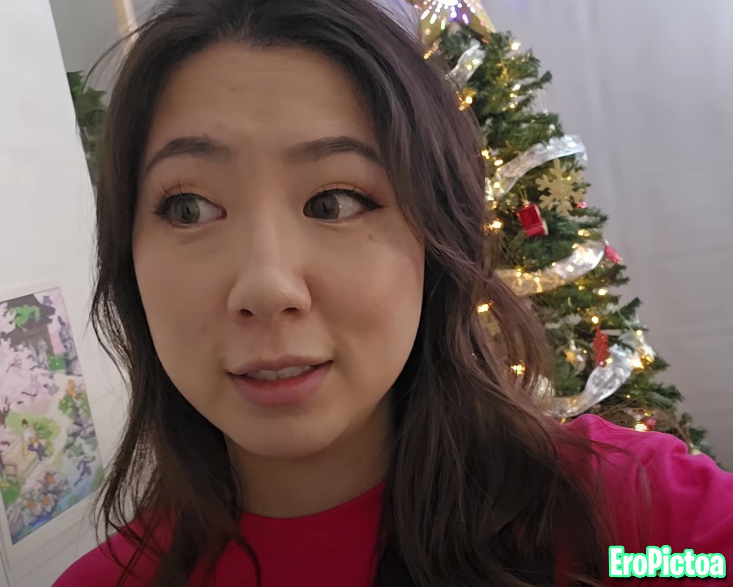 Fuslie [5] photo featuring streamer - Part 25