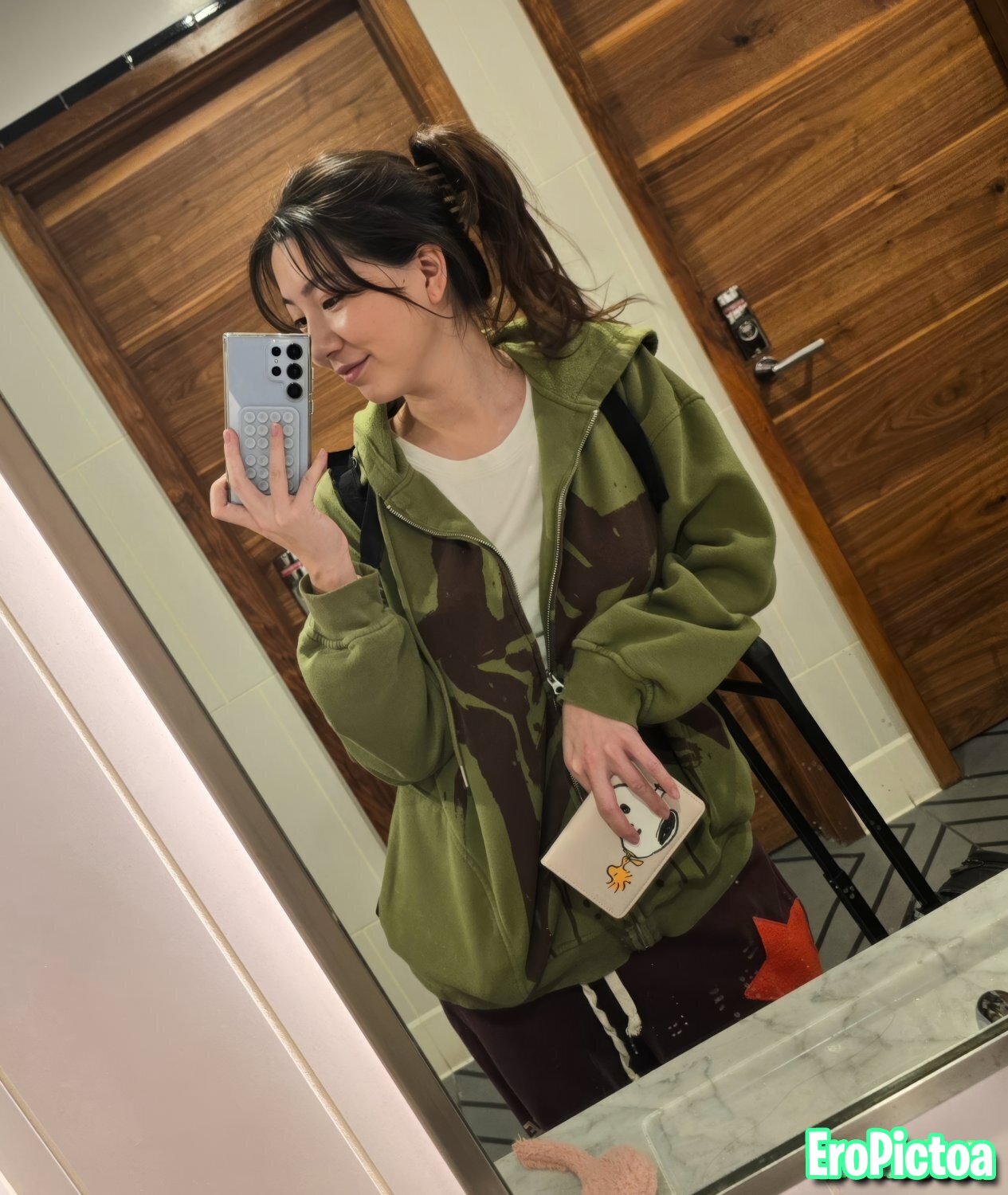 Fuslie [5] photo featuring brunette - Part 36