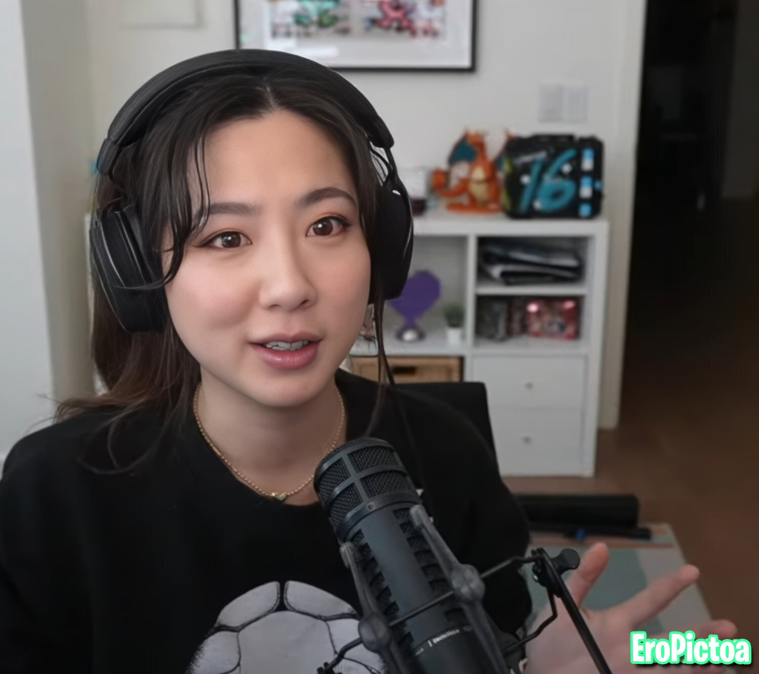Fuslie [5] photo featuring asian influencer - Part 67