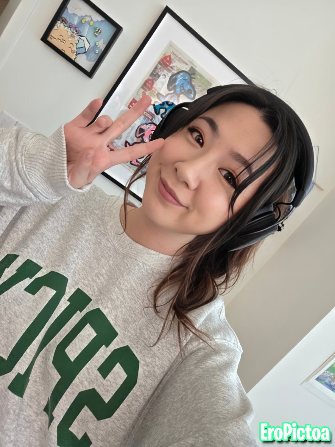 Fuslie [5] photo featuring petite - Part 87