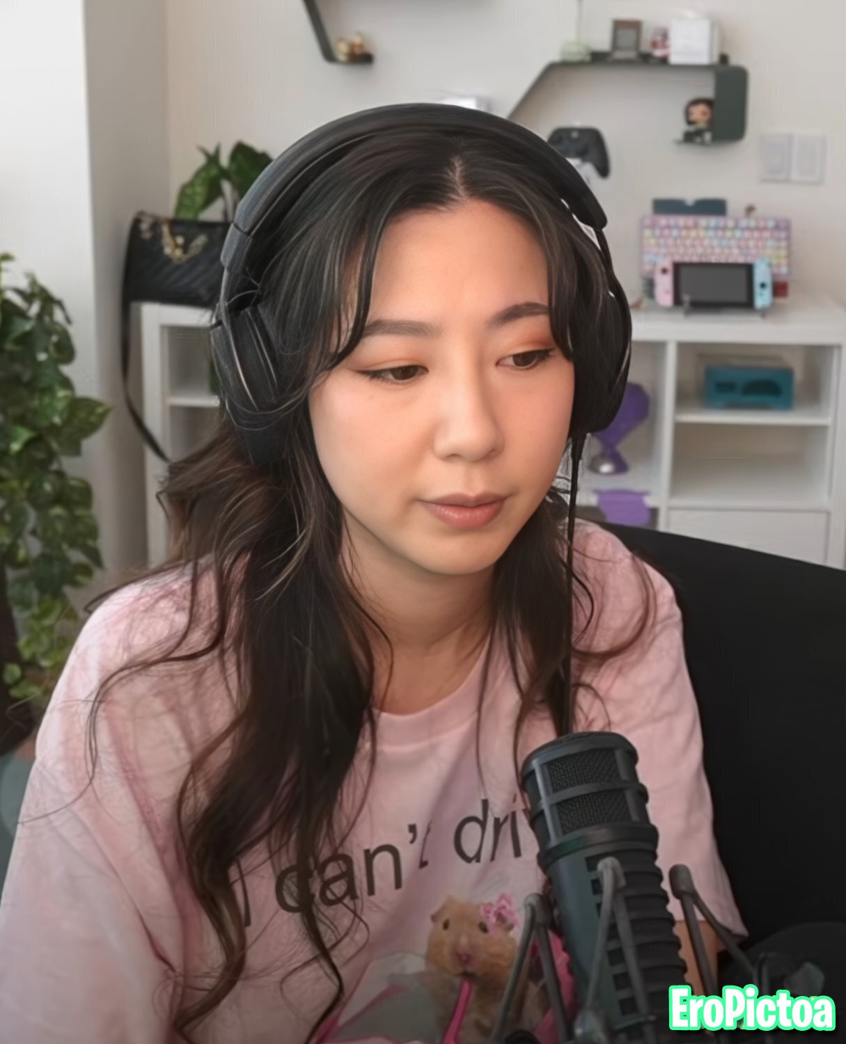 Fuslie [11] photo featuring american - Part 11