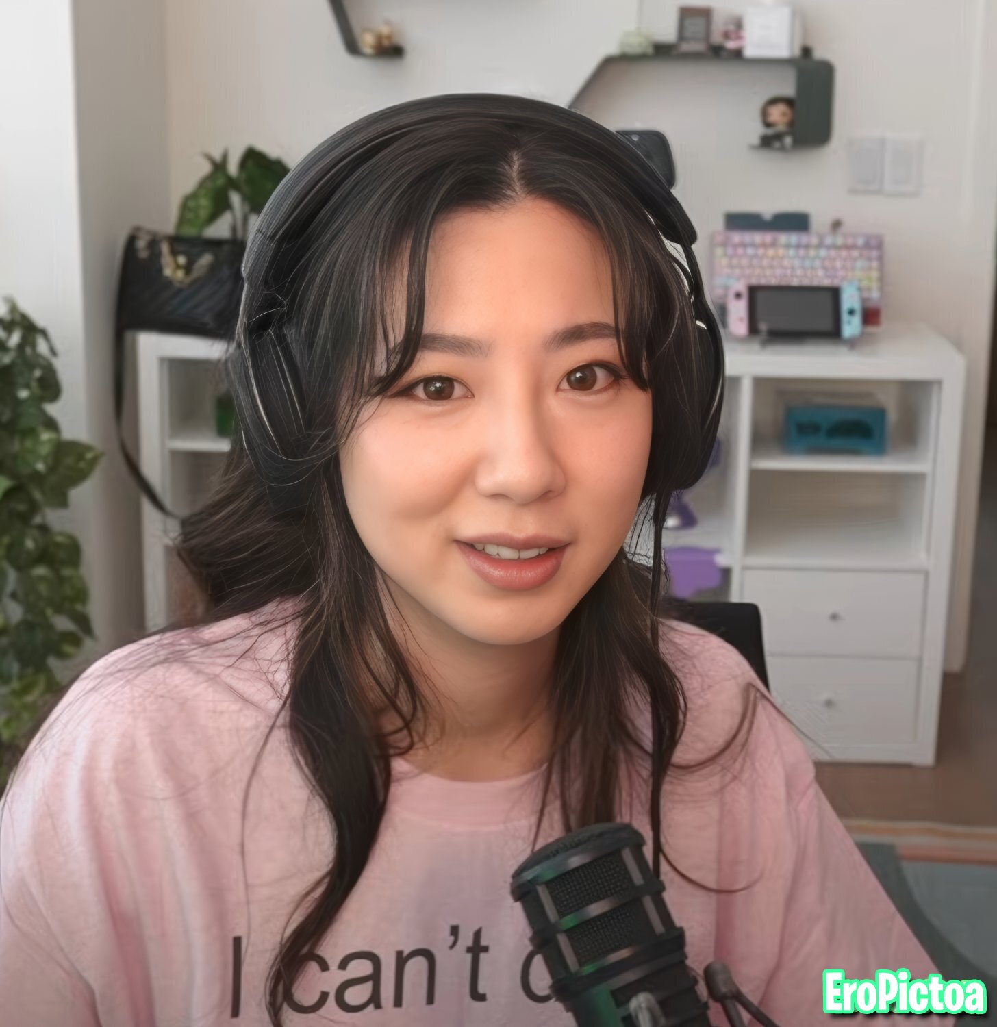 Fuslie [11] photo featuring streamer - Part 13