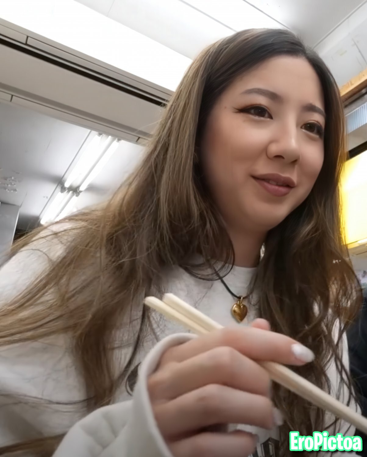 Fuslie [11] photo featuring natural - Part 22