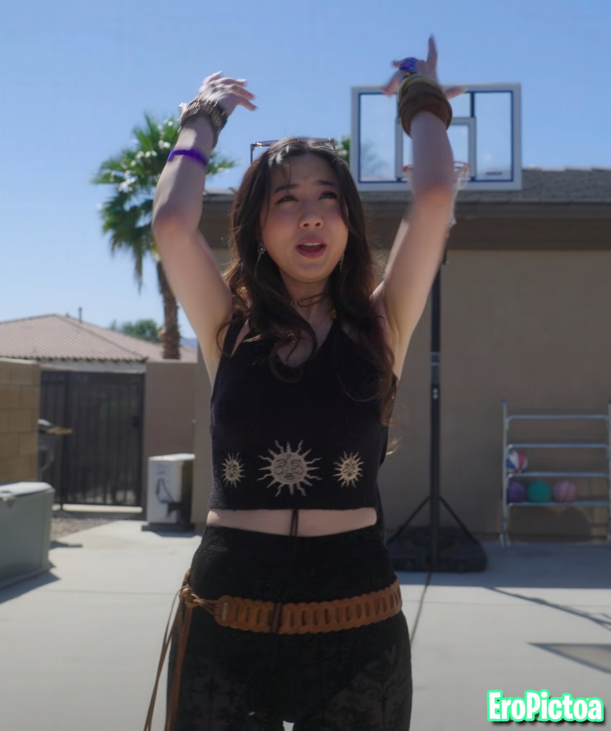 Fuslie [11] photo featuring brunette - Part 39