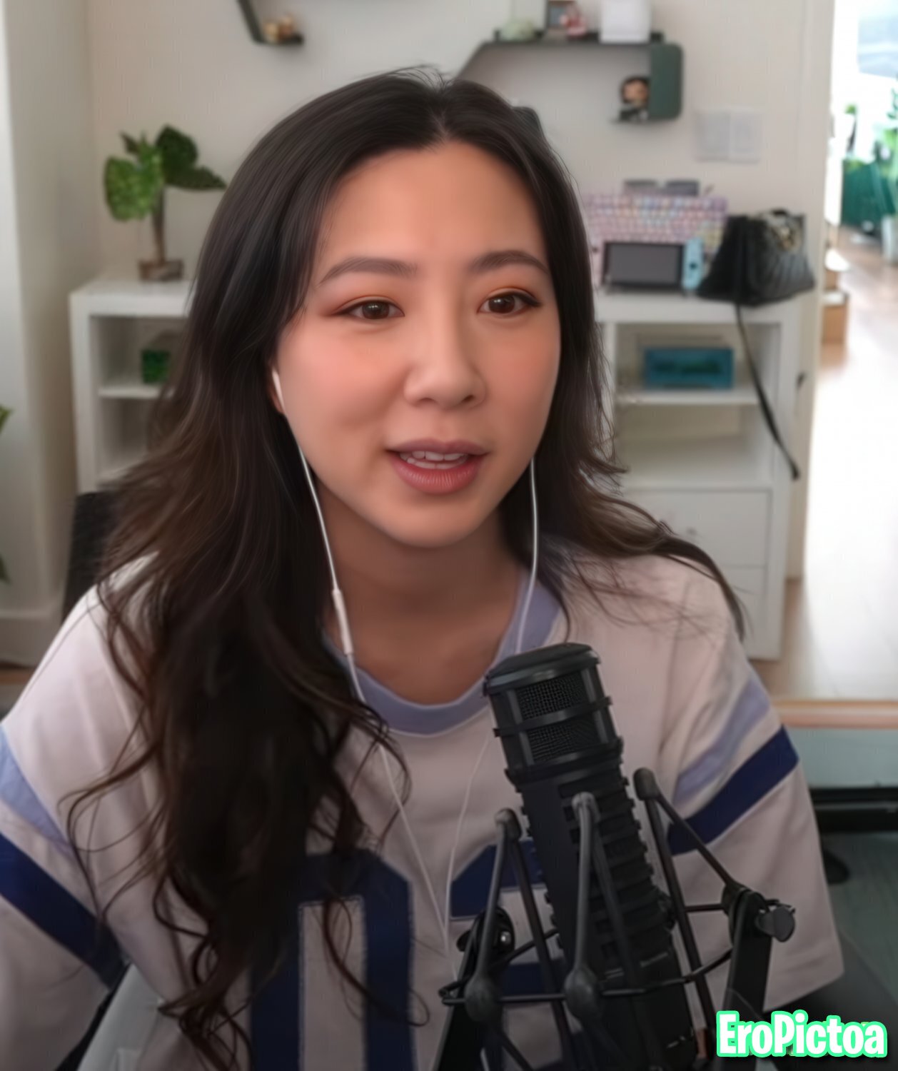 Fuslie [11] photo featuring twitch - Part 46