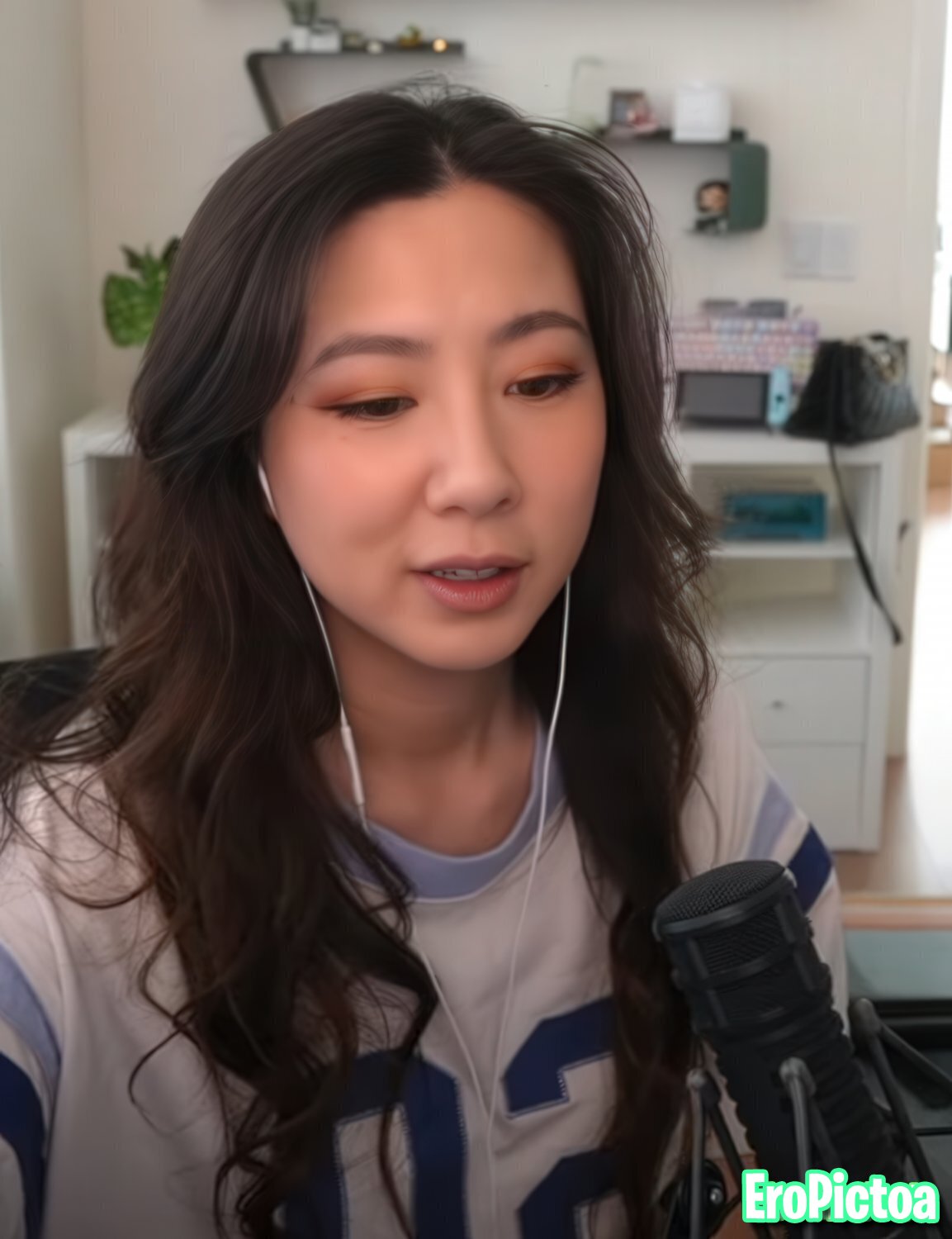 Fuslie [11] photo featuring asian - Part 49
