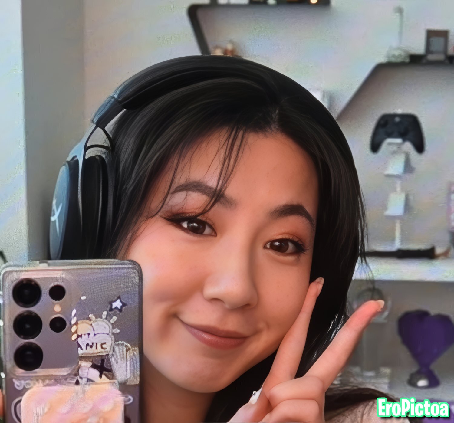 Fuslie [11] photo featuring influencer - Part 92