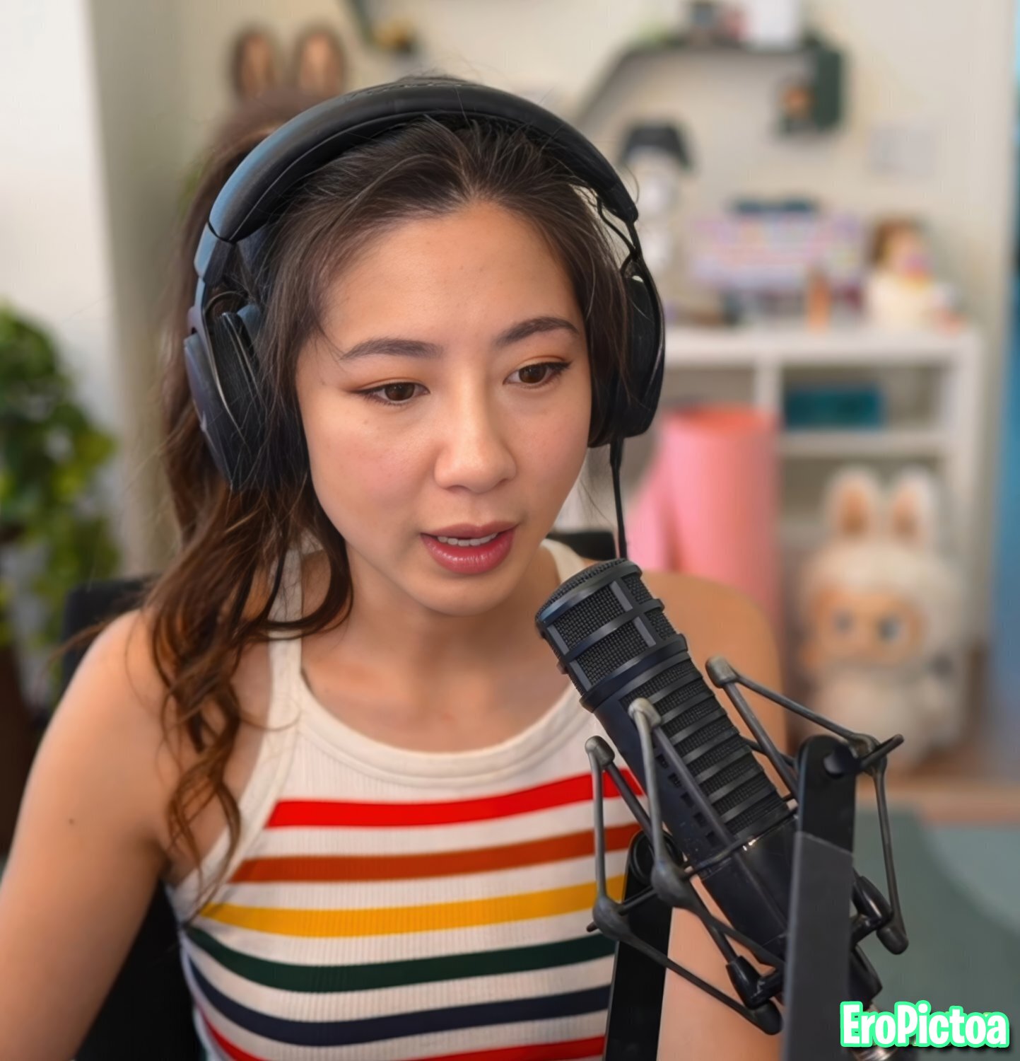 Fuslie [15] photo featuring chinese - Part 16