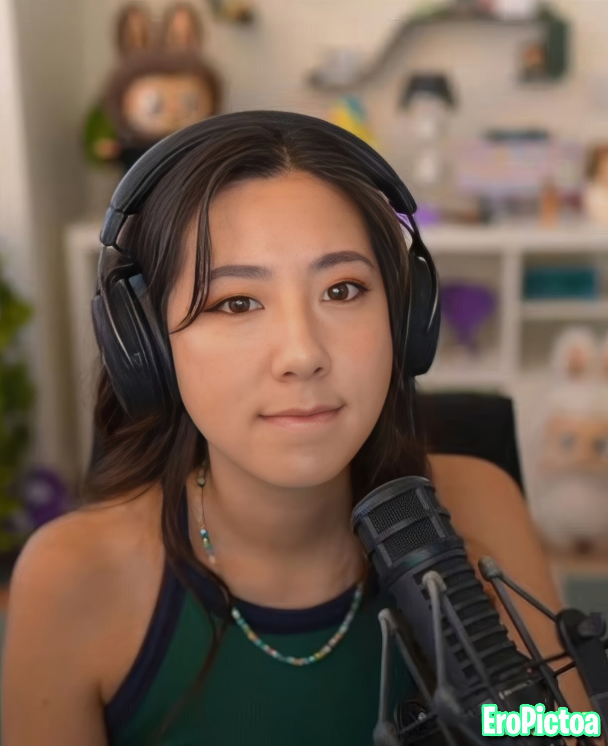 Fuslie [15] photo featuring natural - Part 33