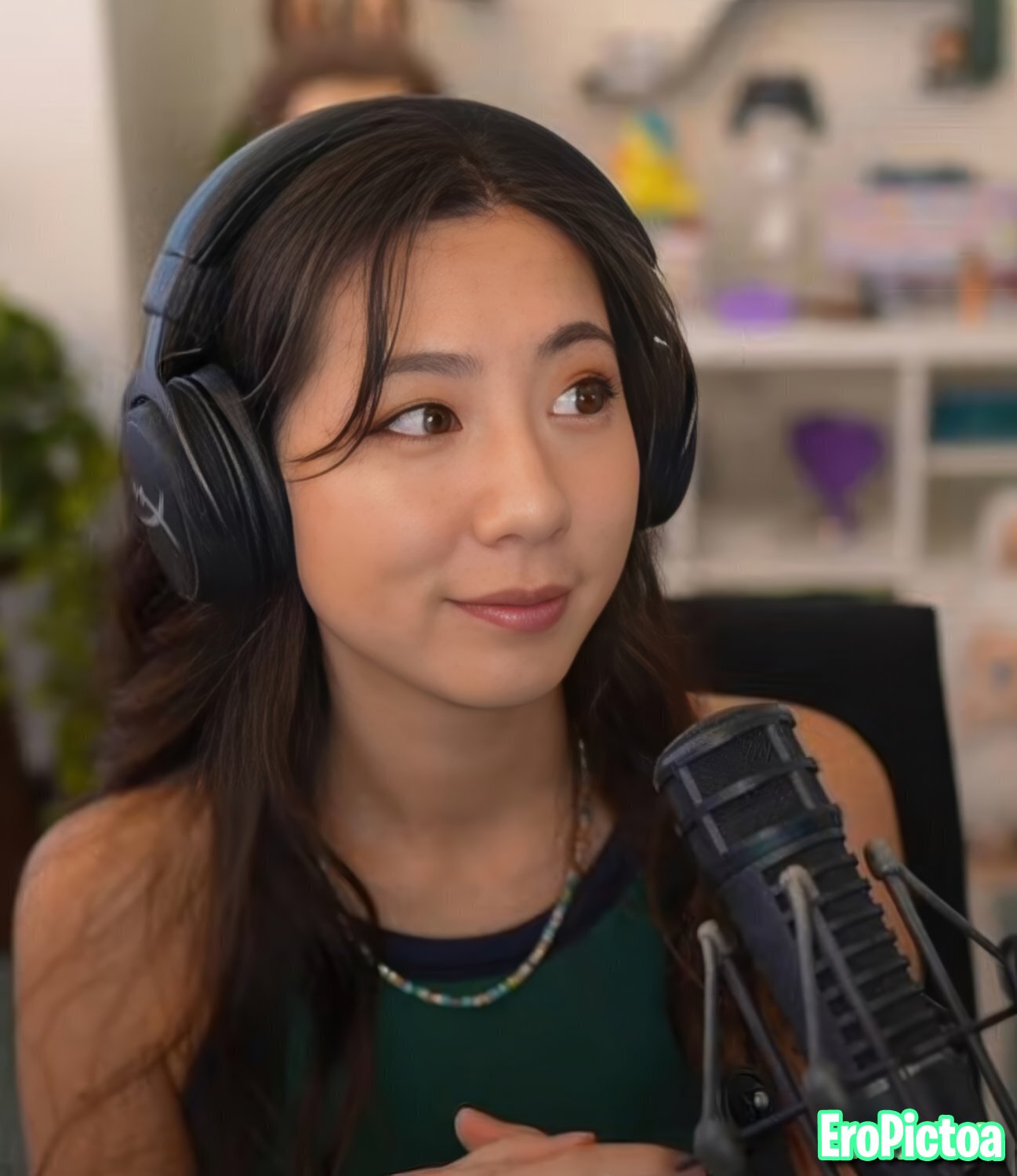 Fuslie [15] photo featuring PRK69420 - Part 42